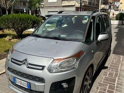 Argento Usata 2014 Citroën C3 Picasso Seduction Monovolume | 4900 € (Ottimo prezzo)