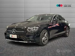 Nero Usata 2021 Mercedes E300 Premium Tre volumi | 40.990 € (Ottimo prezzo)
