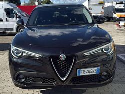 Nero Usata 2018 Alfa Romeo Stelvio Executive SUV | 18.800 € (Buon prezzo)