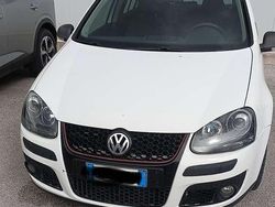 Bianco Usata 2010 VW Golf VI Sportline Tre volumi | 3800 €