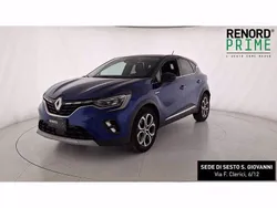 Blu scuro Usata 2022 Renault Captur Intens SUV | 17.300 € (Buon prezzo)