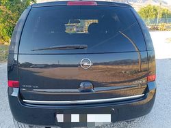 Nero Usata 2008 Opel Meriva Monovolume | 2200 € (Cara)