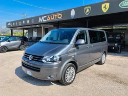Grigio Usata 2010 VW Multivan Highline Monovolume | 23.700 € (Buon prezzo)