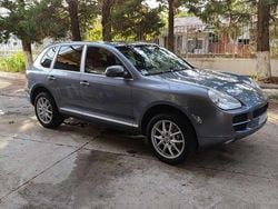 Grigio Usata 2005 Porsche Cayenne SUV | 13.500 € (Buon prezzo)