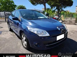 Blu Usata 2010 Renault Mégane III Dynamique Tre volumi | 3500 € (Buon prezzo)