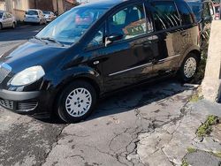 Usata 2006 Lancia Musa Monovolume | 3500 € (Molto cara)