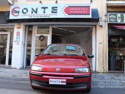 Rosso Usata 2000 Fiat Punto Due volumi | 1649 € (Molto cara)