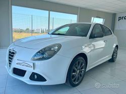 Bianco Usata 2014 Alfa Romeo Giulietta Tre volumi | 6999 € (Buon prezzo)