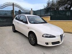 Bianco Usata 2008 Alfa Romeo 147 Due volumi | 2400 € (Buon prezzo)