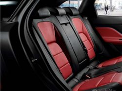 Nero Usata 2016 Jaguar F-Pace SUV | 20.000 €