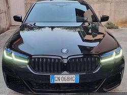 Usata 2023 BMW 530e Comfort Edition Tre volumi | 39.750 € (Buon prezzo)