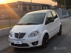 Beige Usata 2012 Lancia Musa Monovolume | 3600 € (Buon prezzo)
