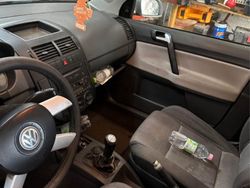 Grigio Usata 2004 VW Polo Cross Due volumi | 2500 €