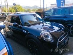 Nero Usata 2015 Mini Cooper SD Due volumi | 11.500 € (Buon prezzo)