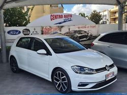 Bianco Usata 2017 VW Golf VII Highline Tre volumi | 13.500 € (Buon prezzo)