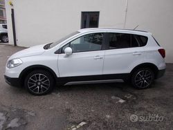 Bianco Usata 2015 Suzuki SX4 S-Cross SUV | 8900 € (Buon prezzo)
