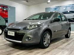 Usata 2010 Renault Clio II Tre volumi | 3990 € (Buon prezzo)
