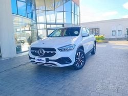 Bianco Usata 2022 Mercedes GLA180 Business SUV | 30.900 € (Ottimo prezzo)