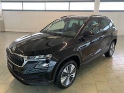 Nero Usata 2023 Skoda Karoq Executive SUV | 23.490 € (Buon prezzo)