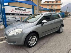 Grigio metallizzato Usata 2009 Fiat Grande Punto Dynamic Due volumi | 5897 € (Molto cara)
