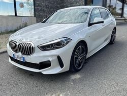 Bianco Usata 2021 BMW 118 M Sport Due volumi | 23.900 € (Buon prezzo)