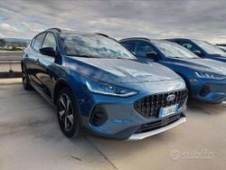 Grigio Usata 2023 Ford Focus Tre volumi | 19.900 € (Buon prezzo)