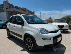 Bianco Usata 2022 Fiat Panda Sport Due volumi | 9990 € (Buon prezzo)