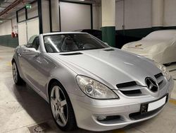 Grigio metallizato Usata 2006 Mercedes SLK350 Cabrio | 16.490 € (Buon prezzo)