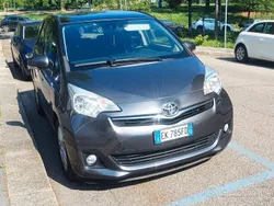 Usata 2011 Toyota Verso-S Monovolume | 4500 € (Buon prezzo)