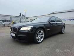 Nero Usata 2015 BMW 750 M Sport Tre volumi | 15.000 €