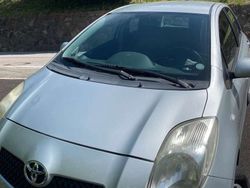 Argento Usata 2007 Toyota Yaris Sol Tre volumi | 3500 € (Buon prezzo)
