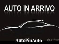 Grigio Usata 2017 Opel Karl Innovation Due volumi | 8899 € (Ottimo prezzo)