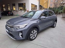 Other Usata 2022 Kia Stonic SUV | 13.900 € (Buon prezzo)