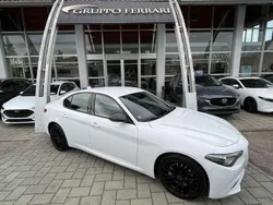 Bianco Usata 2019 Alfa Romeo Giulia Tech Edition Tre volumi | 16.900 € (Super prezzo)