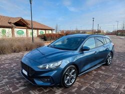 Blu Usata 2022 Ford Focus ST-Line Station wagon | 15.300 € (Ottimo prezzo)