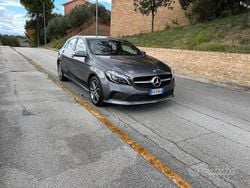 Grigio Usata 2016 Mercedes A180 Premium Monovolume | 9500 € (Ottimo prezzo)