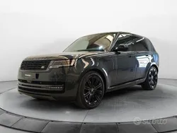 Verde scuro / metallizzato Usata 2024 Land Rover Range Rover Autobiography SUV | 134.900 € (Super prezzo)