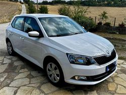 Bianco Usata 2015 Skoda Fabia Active Due volumi | 6500 € (Cara)
