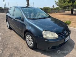 Blu Usata 2006 VW Golf V Tre volumi | 1800 € (Ottimo prezzo)