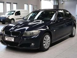 Blu Usata 2009 BMW 320 Tre volumi | 3990 € (Buon prezzo)