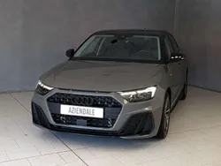 Grigio Usata 2024 Audi A1 Black Edition Due volumi | 23.490 € (Super prezzo)