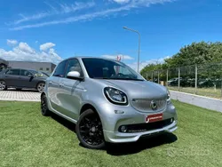 Argento Usata 2019 Smart ForFour Brabus Tre volumi | 14.500 € (Buon prezzo)