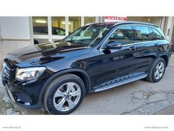 Nero metalizzato Usata 2018 Mercedes GLC250 Sport SUV | 31.200 € (Molto cara)