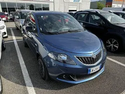Blu Usata 2023 Lancia Ypsilon Gold Due volumi | 13.950 € (Buon prezzo)