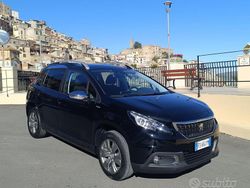 Nero Usata 2019 Peugeot 2008 Style SUV | 10.800 € (Ottimo prezzo)