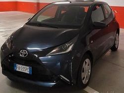 Blu Usata 2015 Toyota Aygo Due volumi | 7750 € (Buon prezzo)