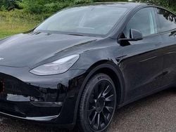 Nero Usata 2022 Tesla Model Y Long Range AWD SUV | 33.000 € (Buon prezzo)