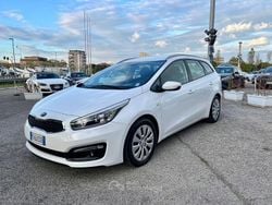Bianco Usata 2016 Kia Ceed Sportswagon Active Station wagon | 7900 € (Buon prezzo)