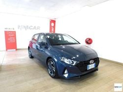 Grigio Usata 2023 Hyundai i20 Tre volumi | 13.900 € (Buon prezzo)