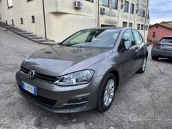 Grigio Usata 2016 VW Golf Executive Tre volumi | 10.500 € (Buon prezzo)